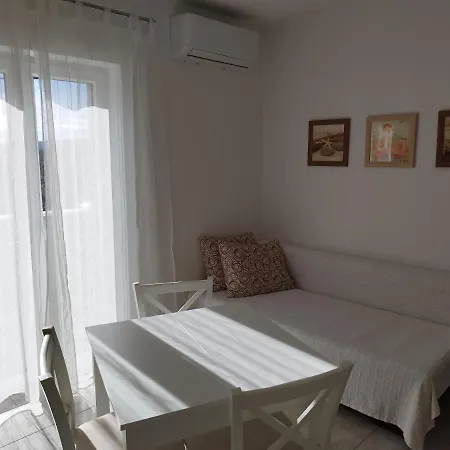 Apartment Valeria *