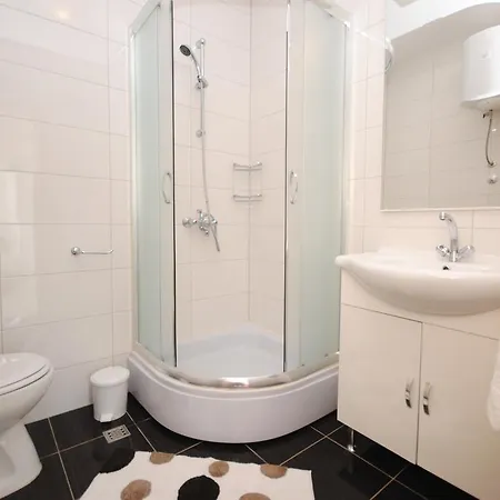Apartment Valeria *